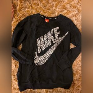 Gently used black Nike sweatshirt